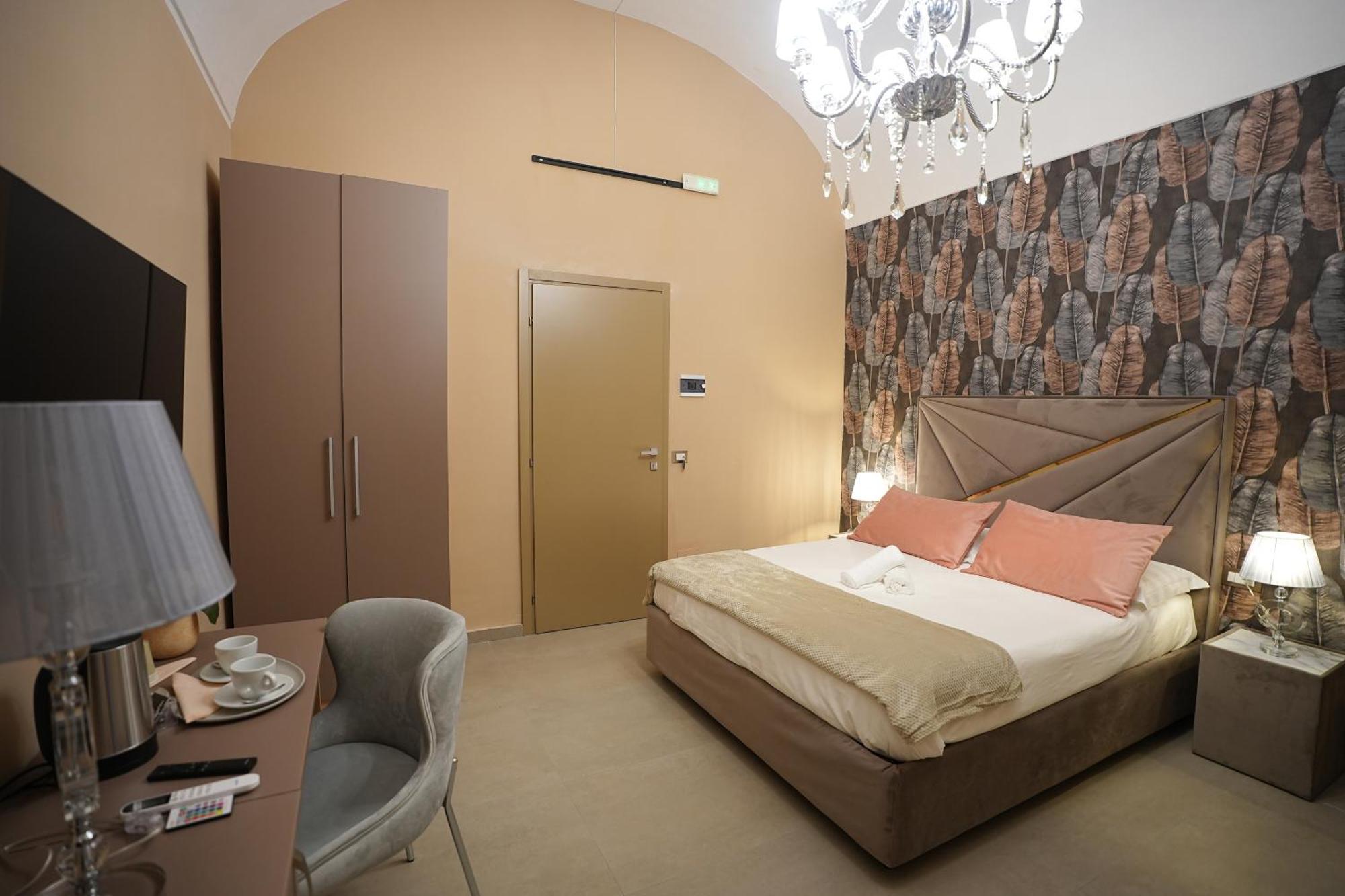 B&B Suites&Rooms Piazza Dei Martiri Catania Room photo