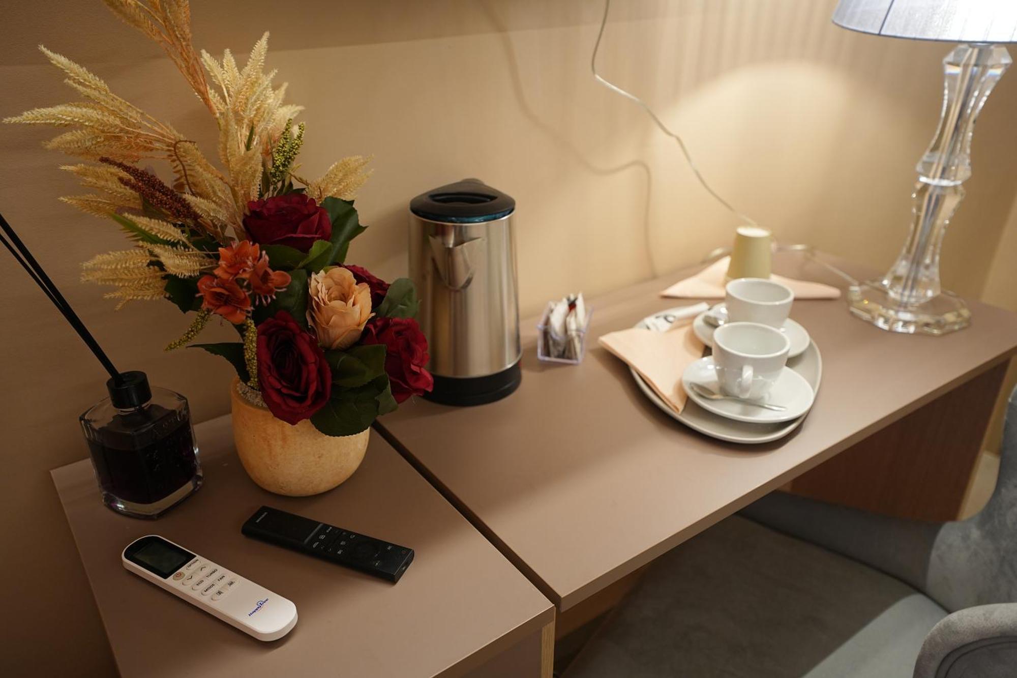 B&B Suites&Rooms Piazza Dei Martiri Catania Room photo